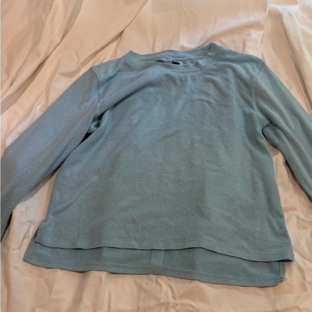 All in Motion Blue Crew Neck Sweater Relaxed Fit